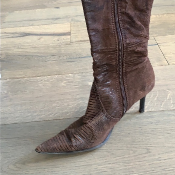 Brown Zara knee-high boots. - Picture 3 of 5